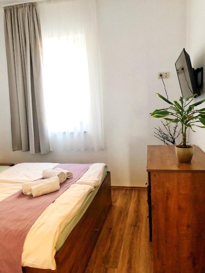 Boro Apartman Tiszafüred Exteriör bild