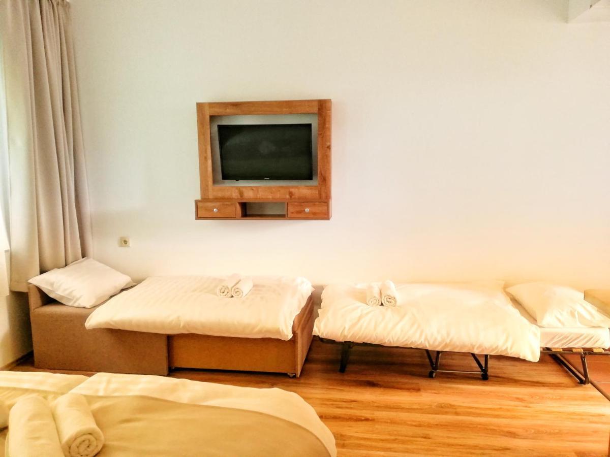 Boro Apartman Tiszafüred Exteriör bild