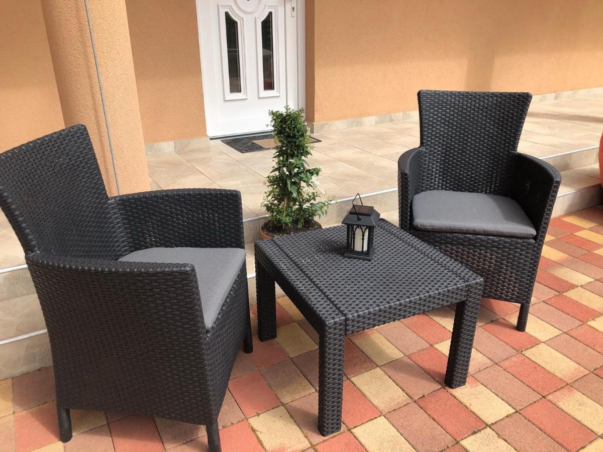 Boro Apartman Tiszafüred Exteriör bild