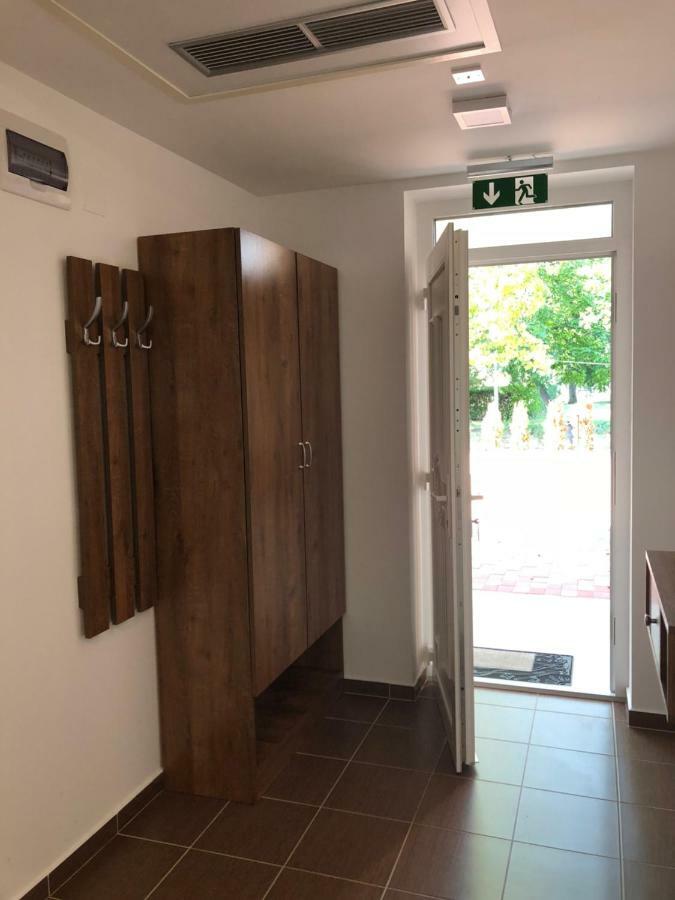 Boro Apartman Tiszafüred Exteriör bild